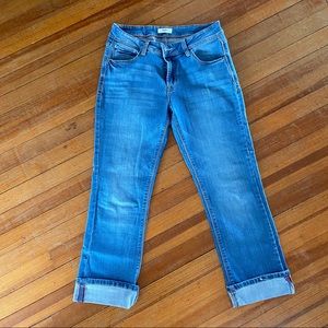 Kensie cropped denim jeans.  Size 6/28 Excellent condition